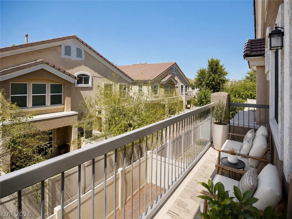1160 Volcanic Garden Court 103 Property Photo 5