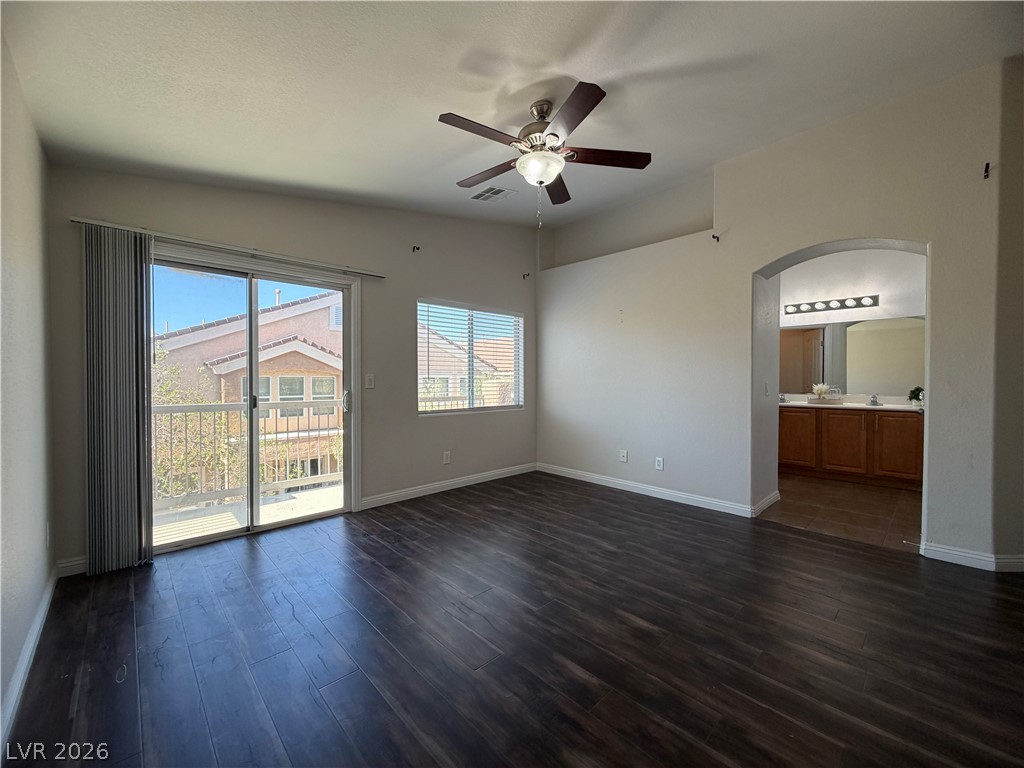 1160 Volcanic Garden Court 103 Property Photo 26