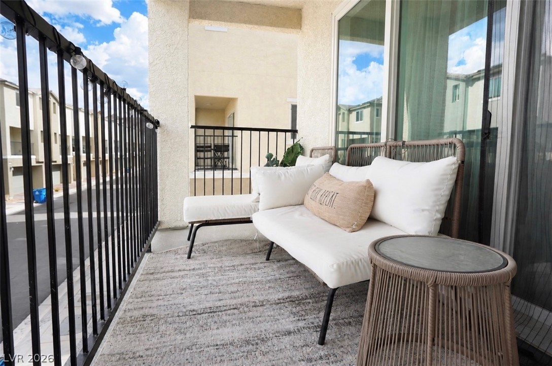 6843 Truffle Gray Street Property Photo 13