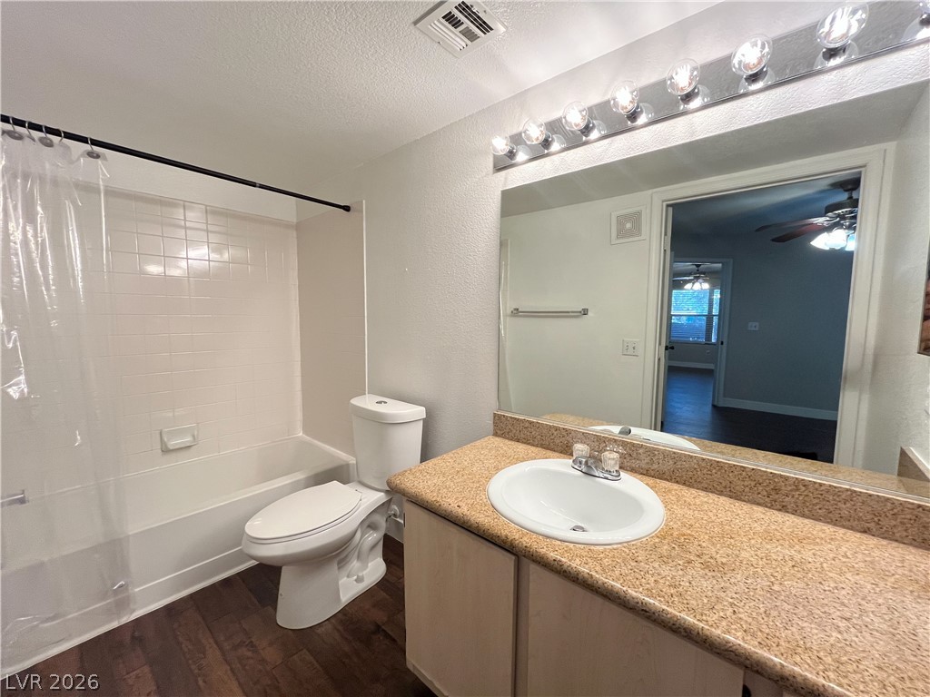 555 East Silverado Ranch Boulevard 1089 Property Photo 12
