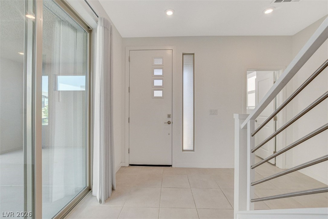 10280 Timberline Valley Avenue Property Photo 4