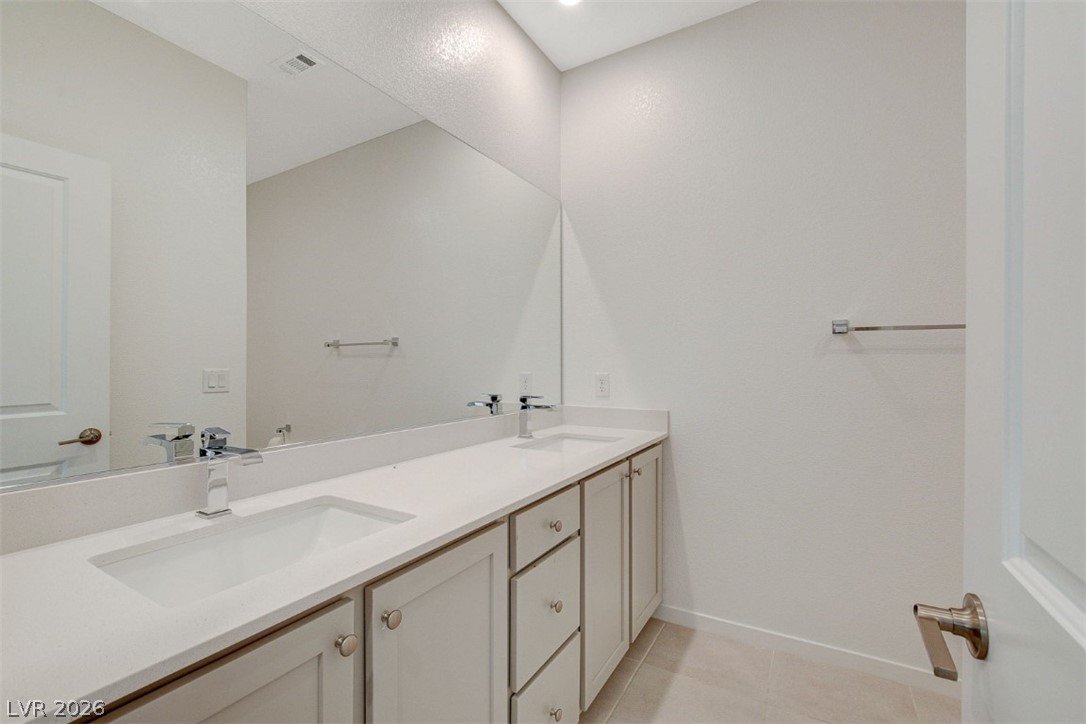 10280 Timberline Valley Avenue Property Photo 33