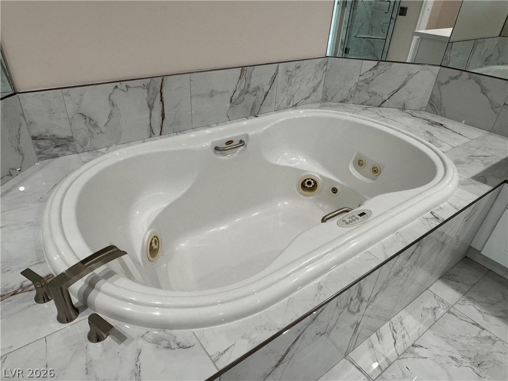 2777 Paradise Road 3605 Property Photo 11