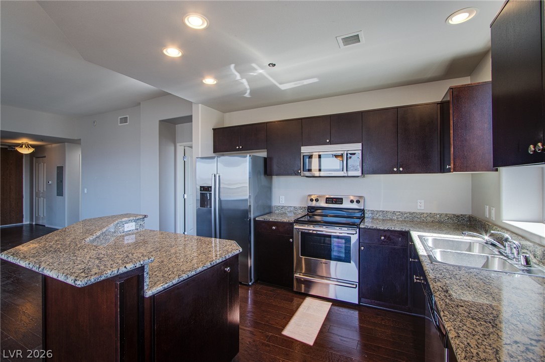 8255 Las Vegas Boulevard 1702 Property Photo 8