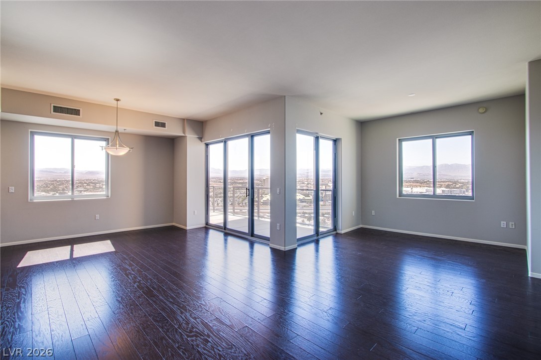 8255 Las Vegas Boulevard 1702 Property Photo 12