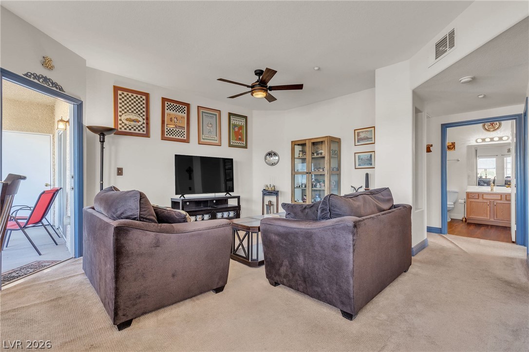 833 Aspen Peak Loop 1321 Property Photo 4