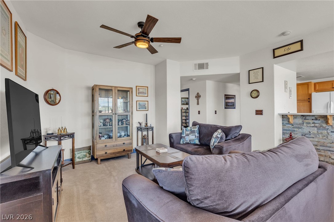 833 Aspen Peak Loop 1321 Property Photo 5