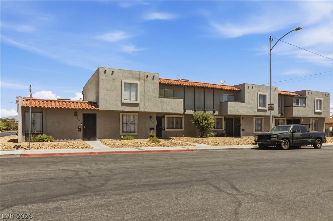 6024 Pebble Beach Boulevard Property Photo 6