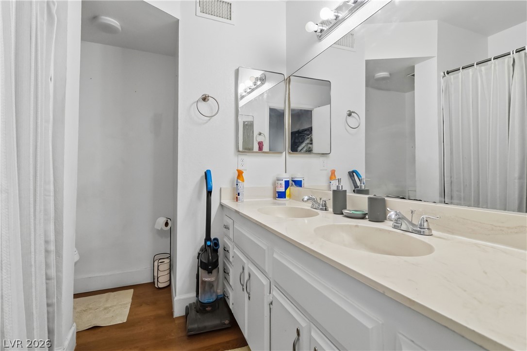 6024 Pebble Beach Boulevard Property Photo 18