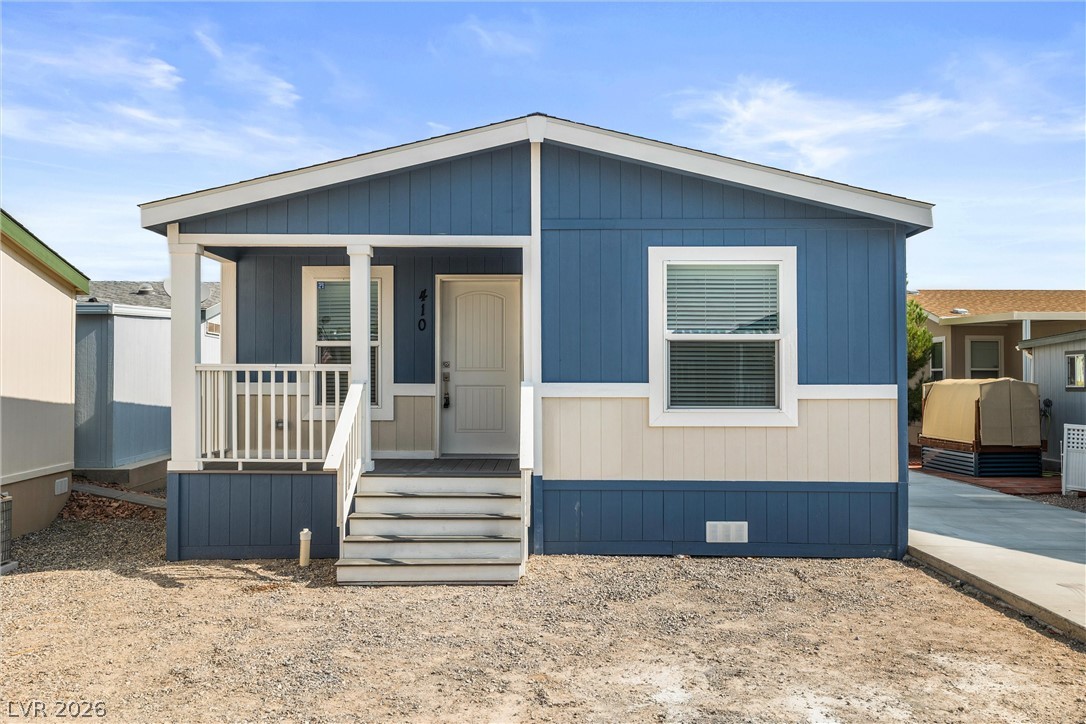 410 Candle Stick Avenue Property Photo 4