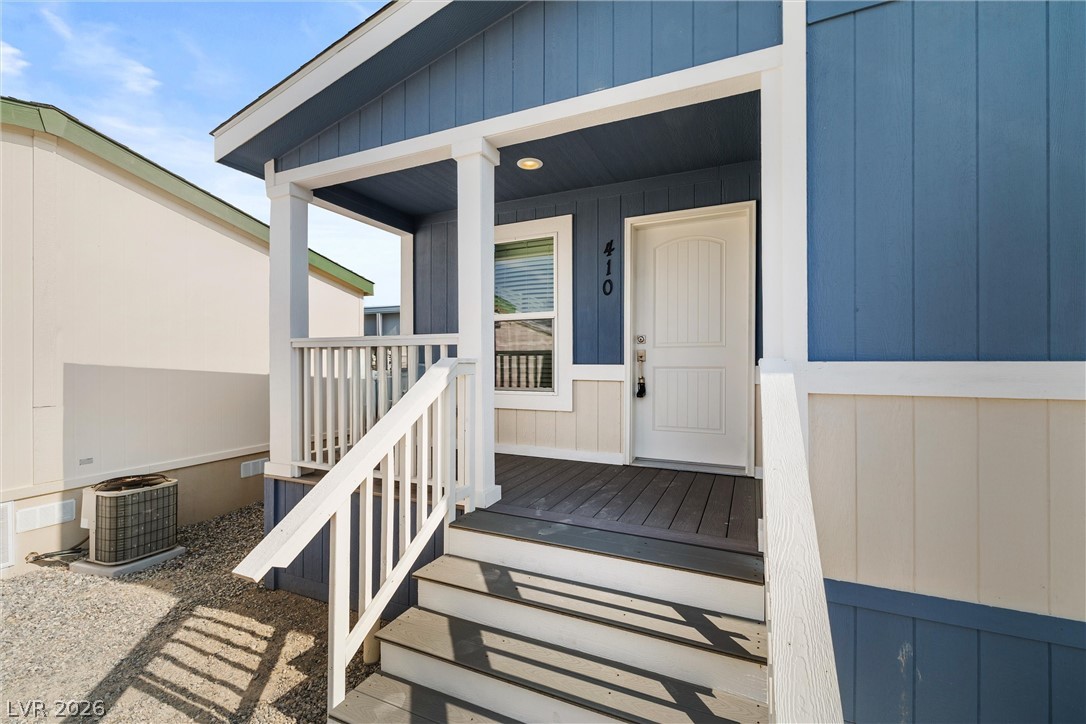 410 Candle Stick Avenue Property Photo 5