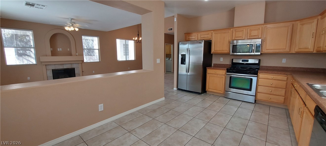 8917 Picket Fence Avenue Property Photo 11