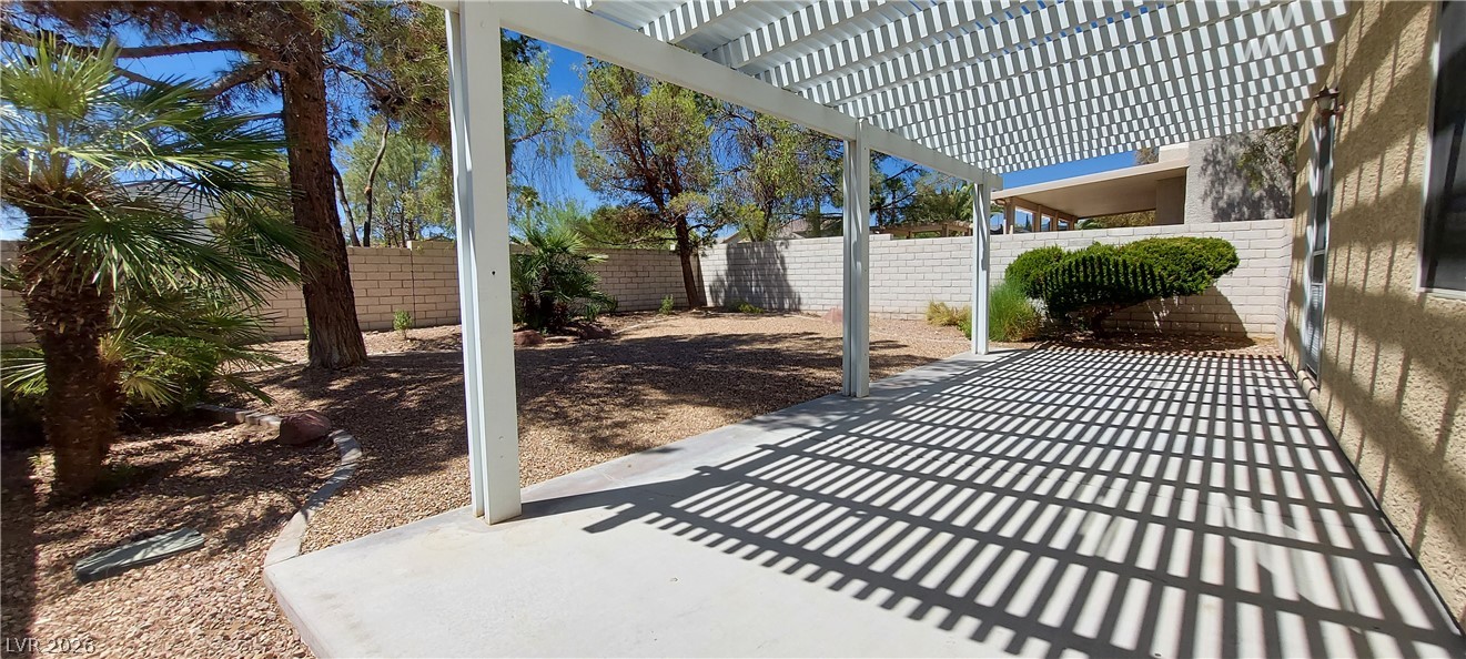 8917 Picket Fence Avenue Property Photo 32