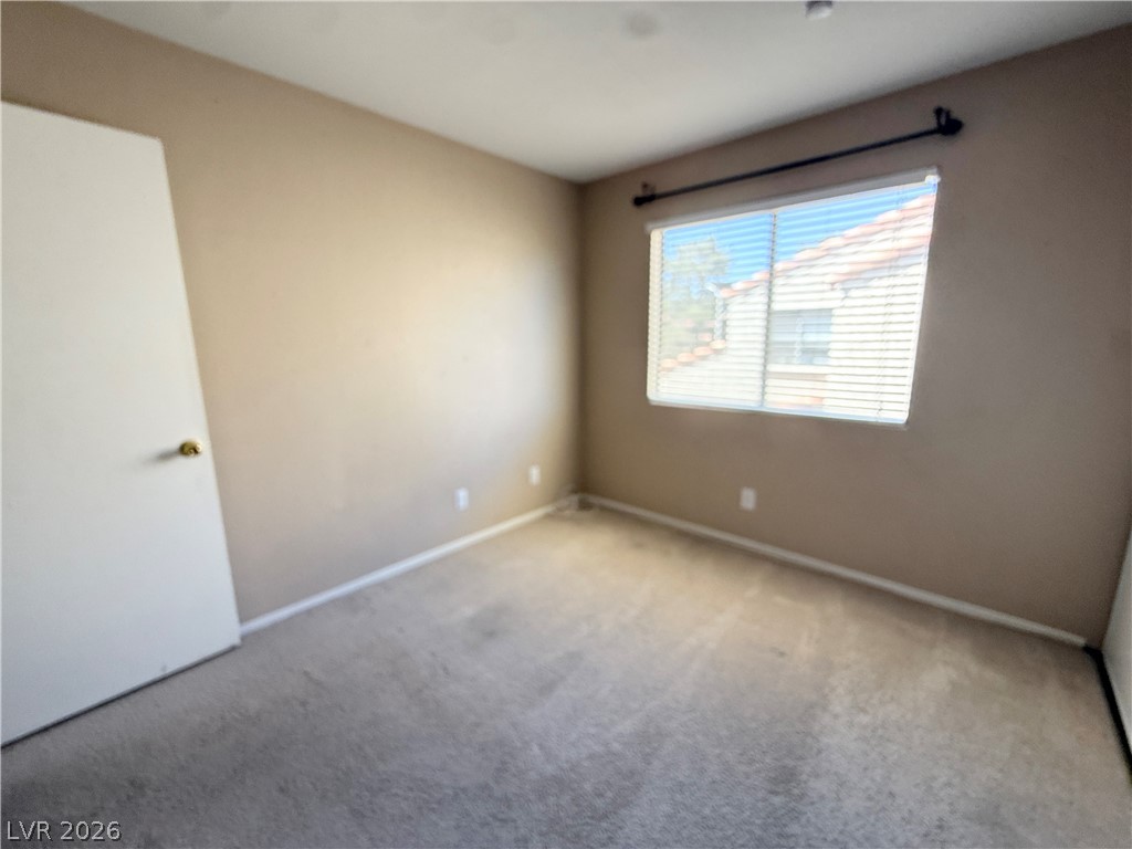2066 Waverly Circle Property Photo 9