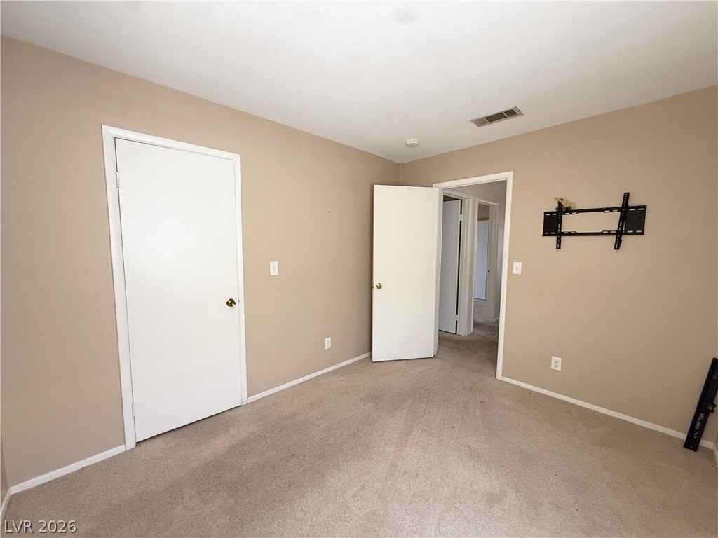 2066 Waverly Circle Property Photo 14