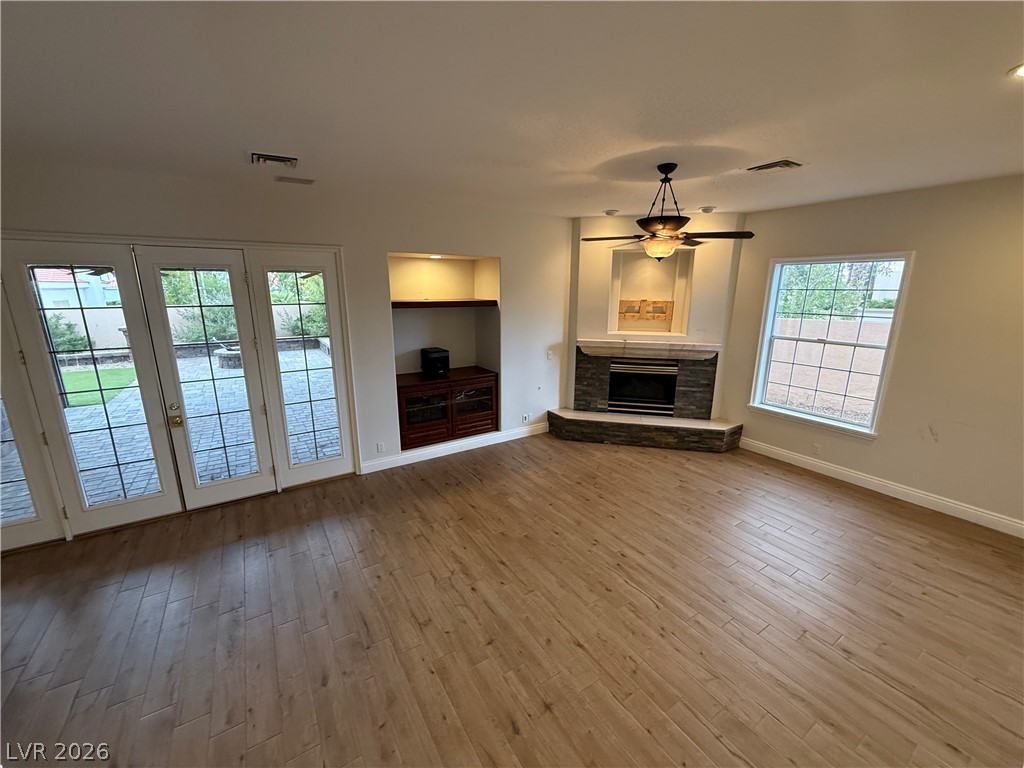 8112 Sapphire Bay Circle Property Photo 13