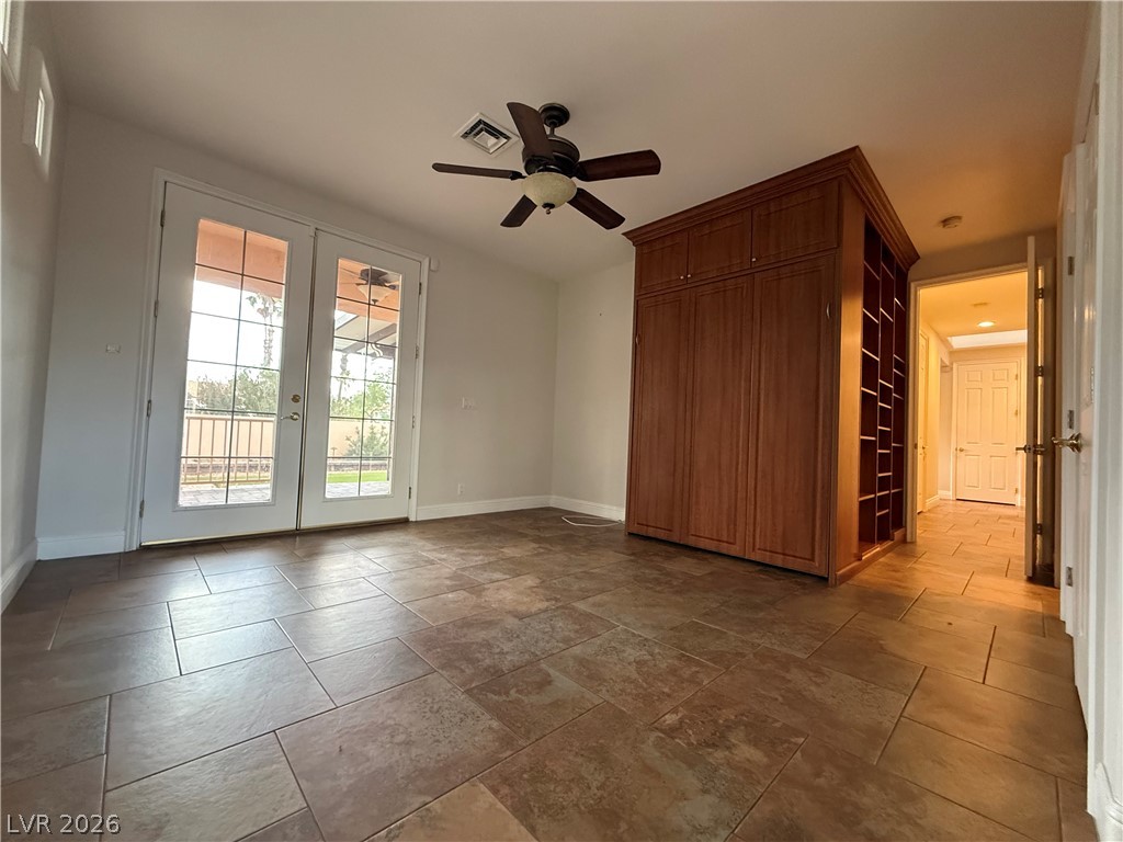 8112 Sapphire Bay Circle Property Photo 15