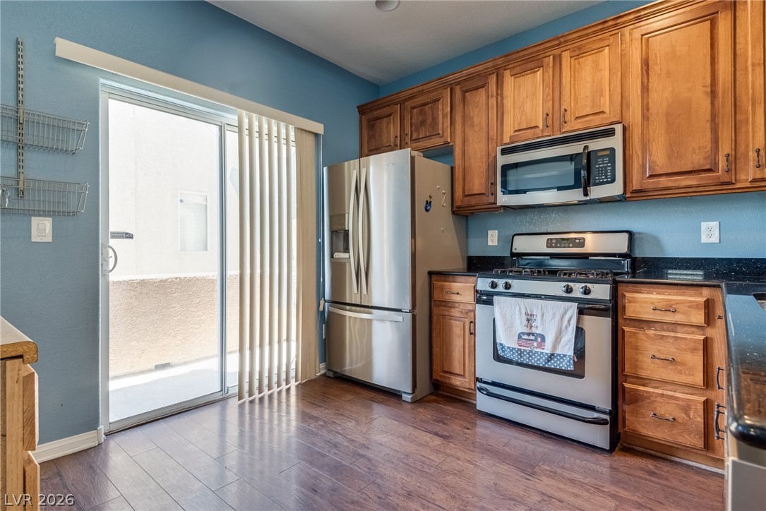 10817 Holmfield Street Property Photo 15