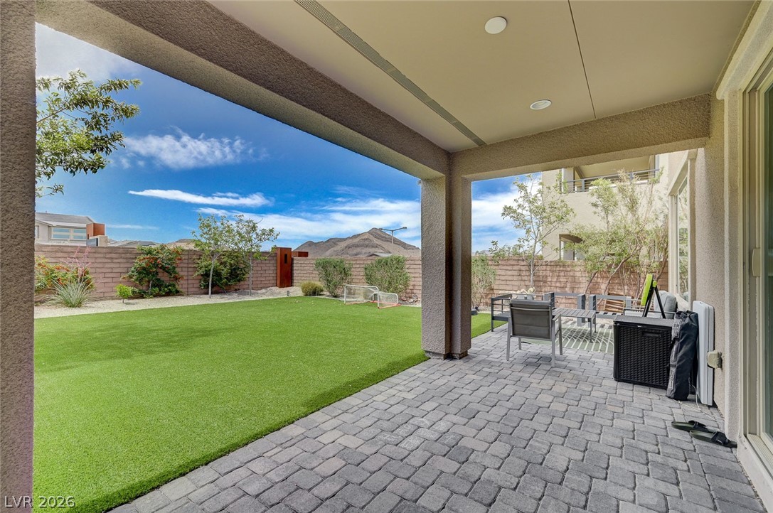 2557 Iron Crest Lane Property Photo 45