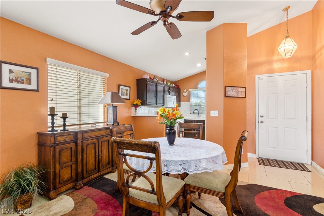 3634 Blue Dawn Drive Property Photo 3