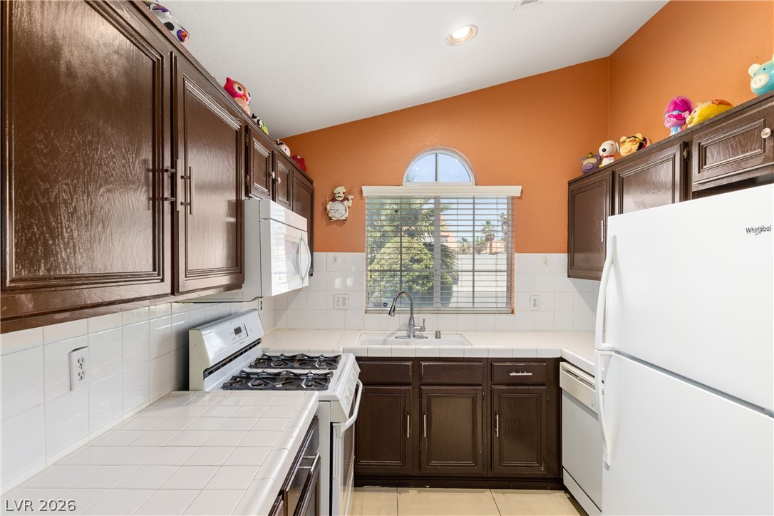 3634 Blue Dawn Drive Property Photo 12