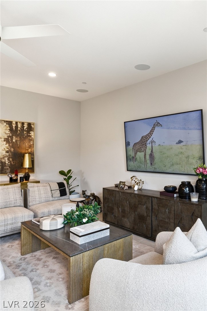 10196 Sequoia Glen Avenue Property Photo 16