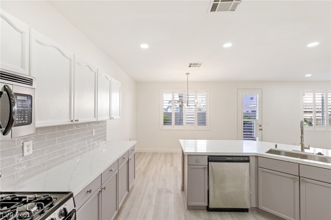 6856 Scarlet Flax Street Property Photo 5