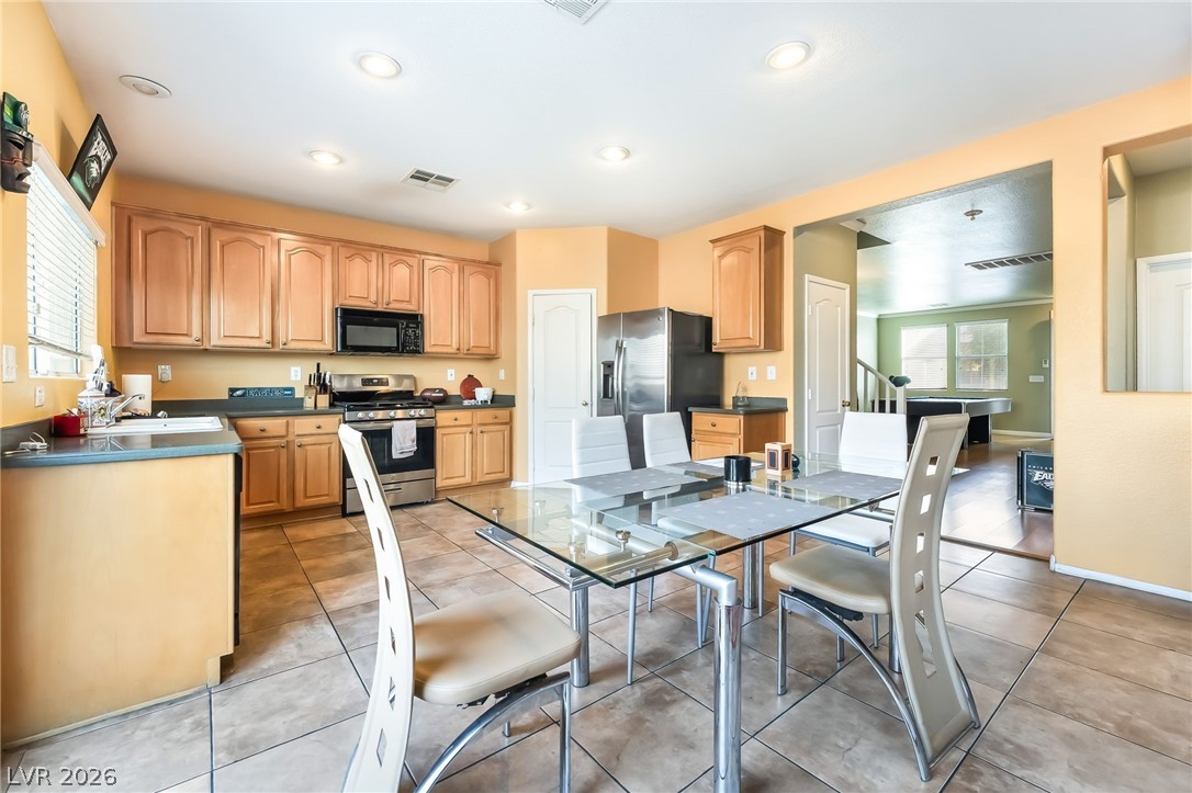 236 Calvino Avenue Property Photo 10