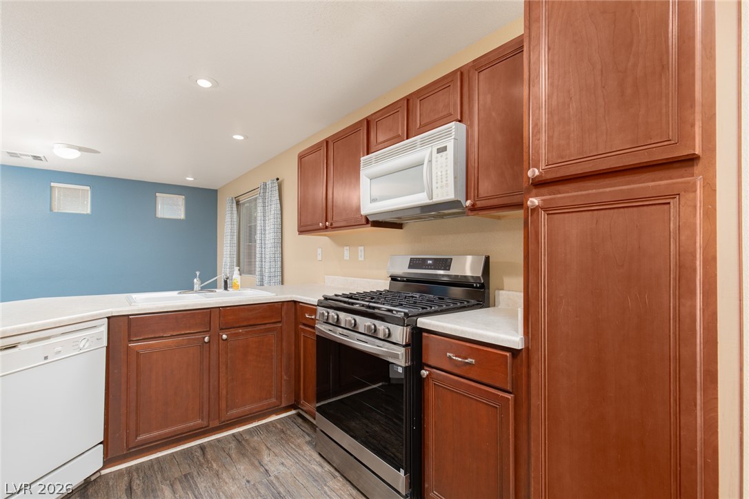 9155 Mcginnis Avenue Property Photo 10
