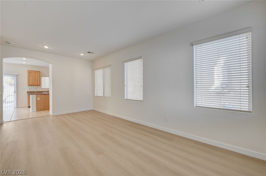 5389 Encino Springs Avenue Property Photo 2