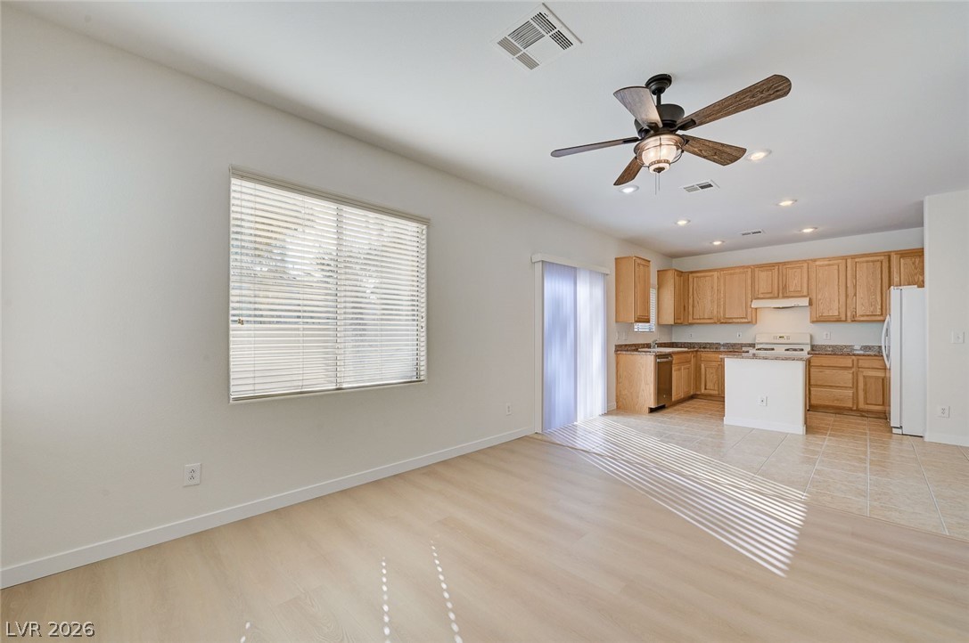 5389 Encino Springs Avenue Property Photo 8