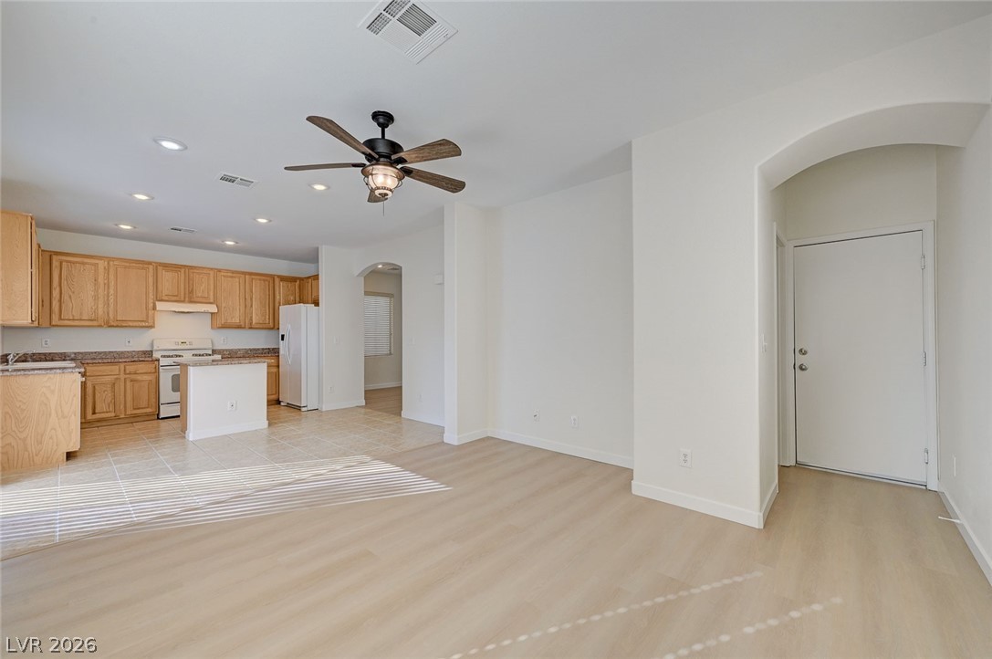 5389 Encino Springs Avenue Property Photo 9
