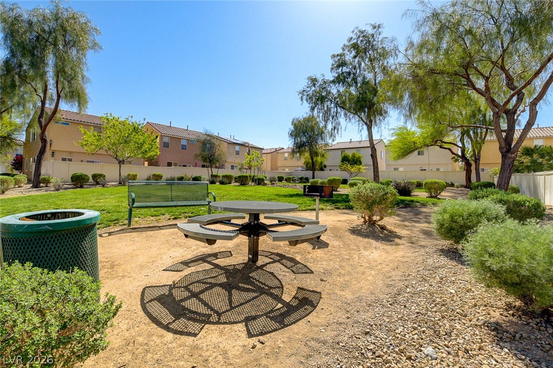 5389 Encino Springs Avenue Property Photo 32