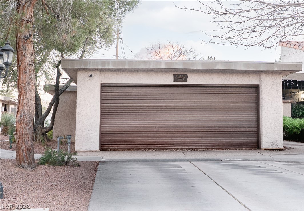 2451 Domingo Street Property Photo 1