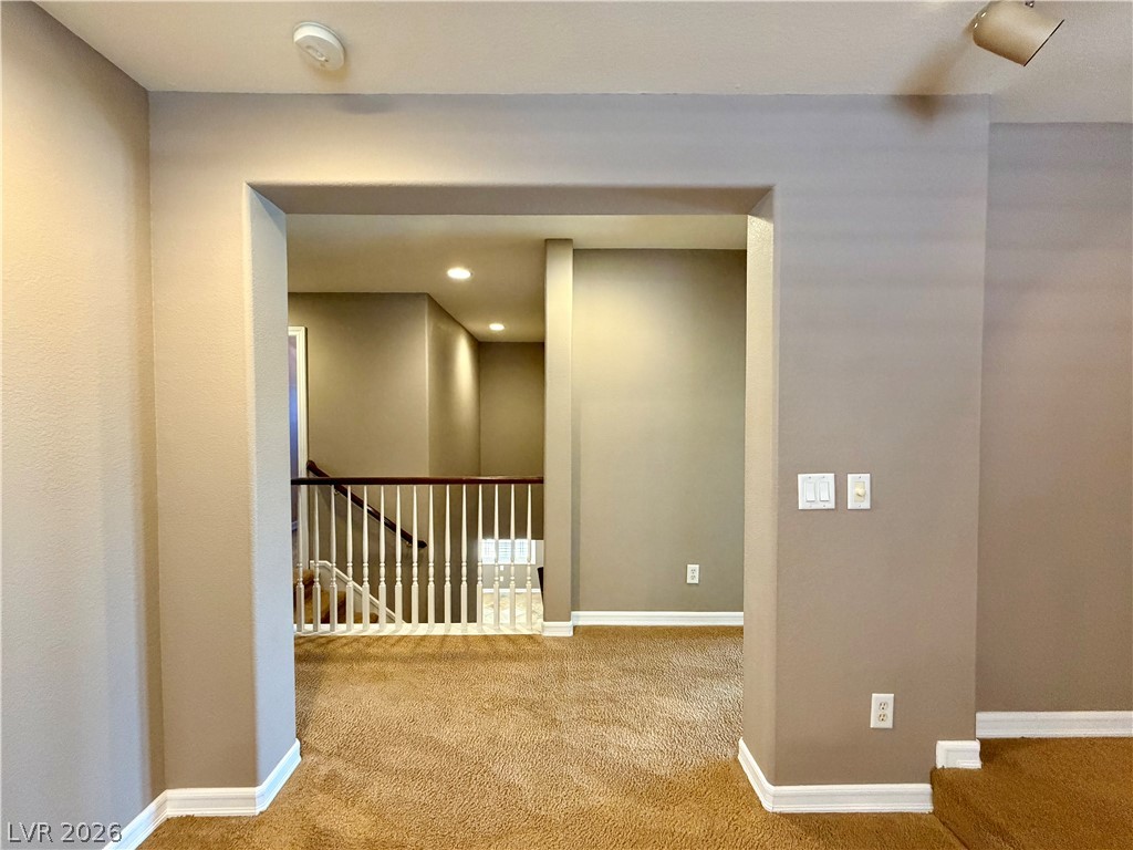 9359 Oxbow Lake Avenue Property Photo 9