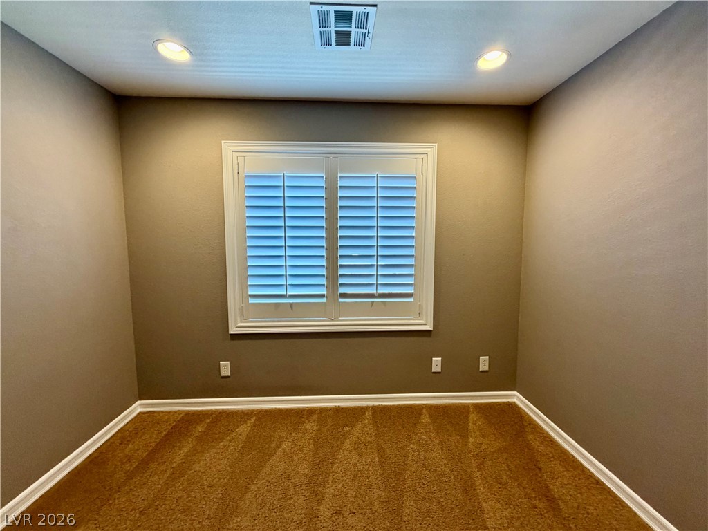 9359 Oxbow Lake Avenue Property Photo 10