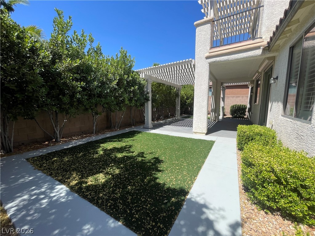 9359 Oxbow Lake Avenue Property Photo 16