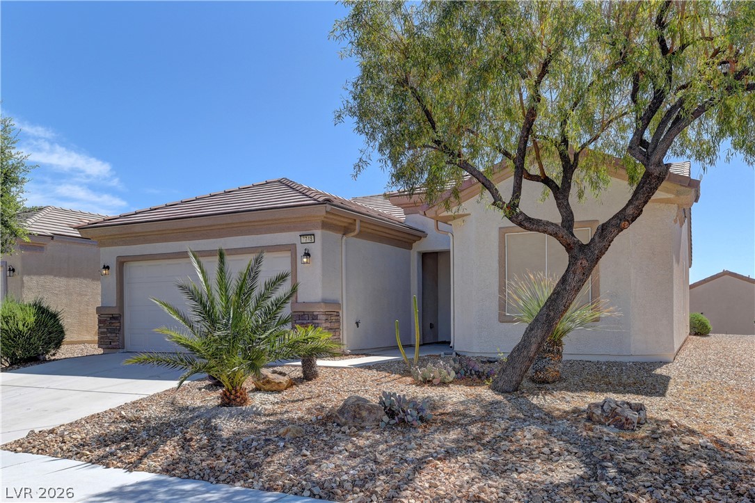 7748 Island Rail Drive Property Photo 2