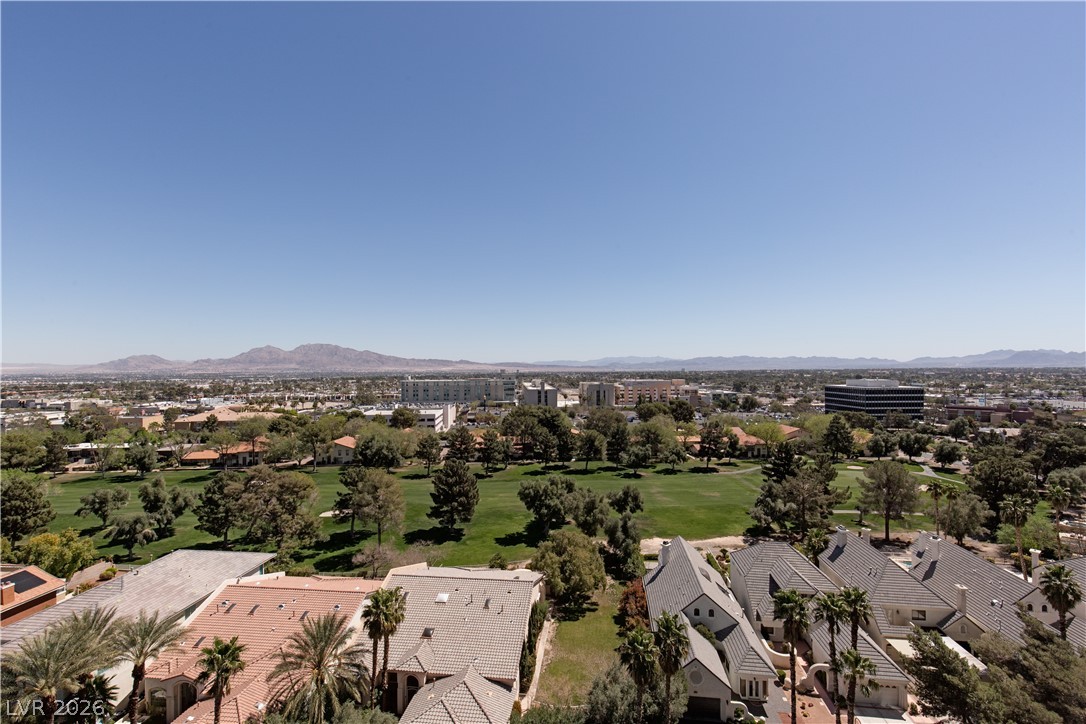 700 Tam O Shanter Property Photo 3