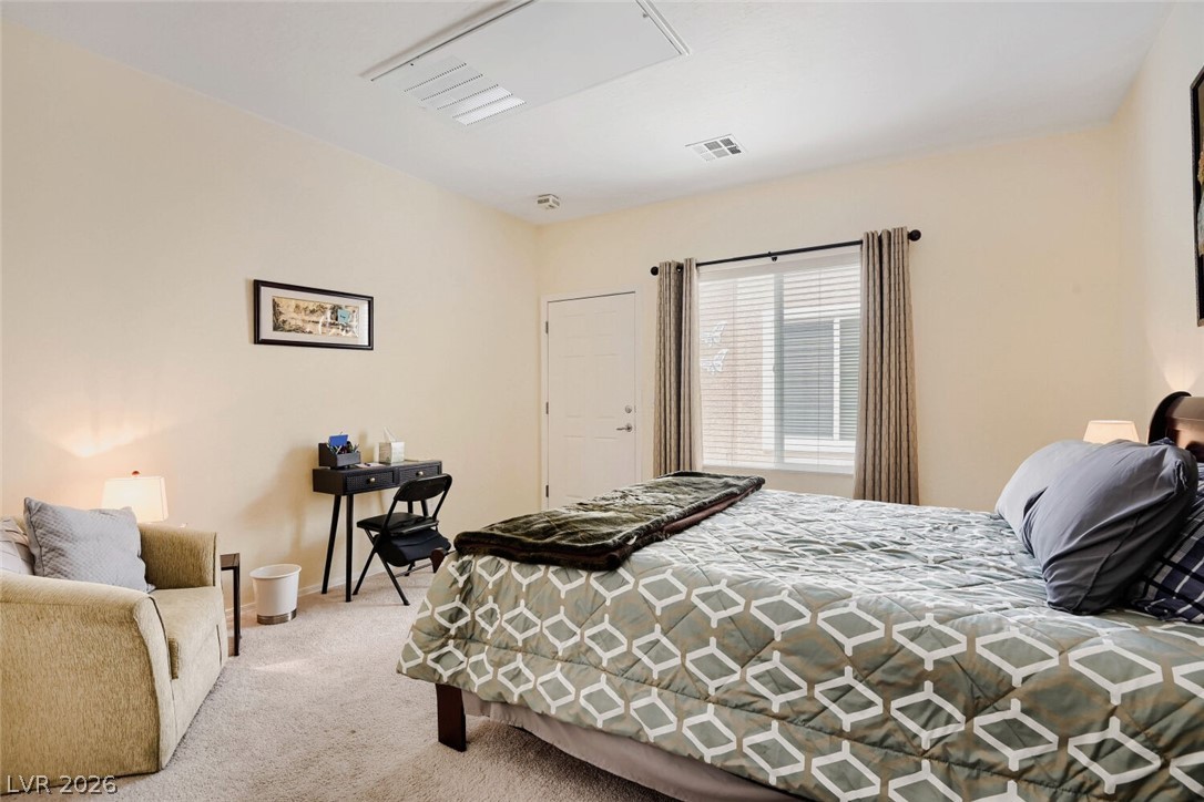 2304 Carrier Dove Way Property Photo 15
