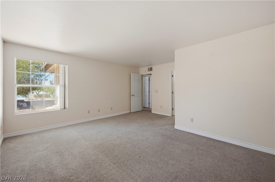 2606 South Durango Drive 250 Property Photo 6