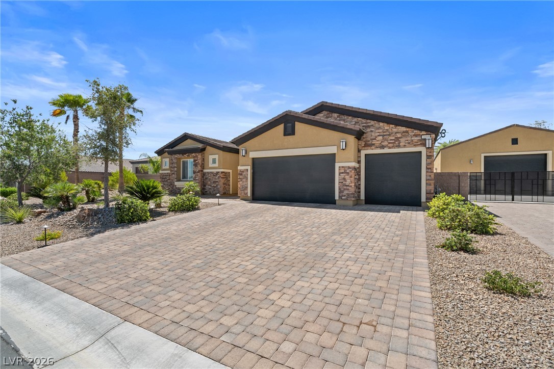 9095 Wing Shadow Circle Property Photo 15