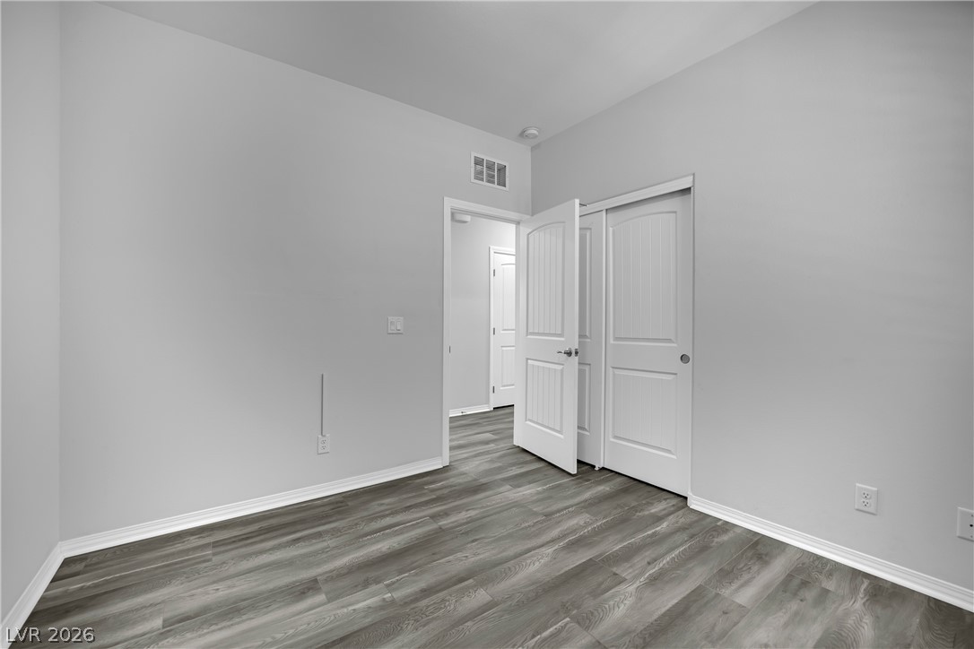 5879 Alcott Grove Court Property Photo 27