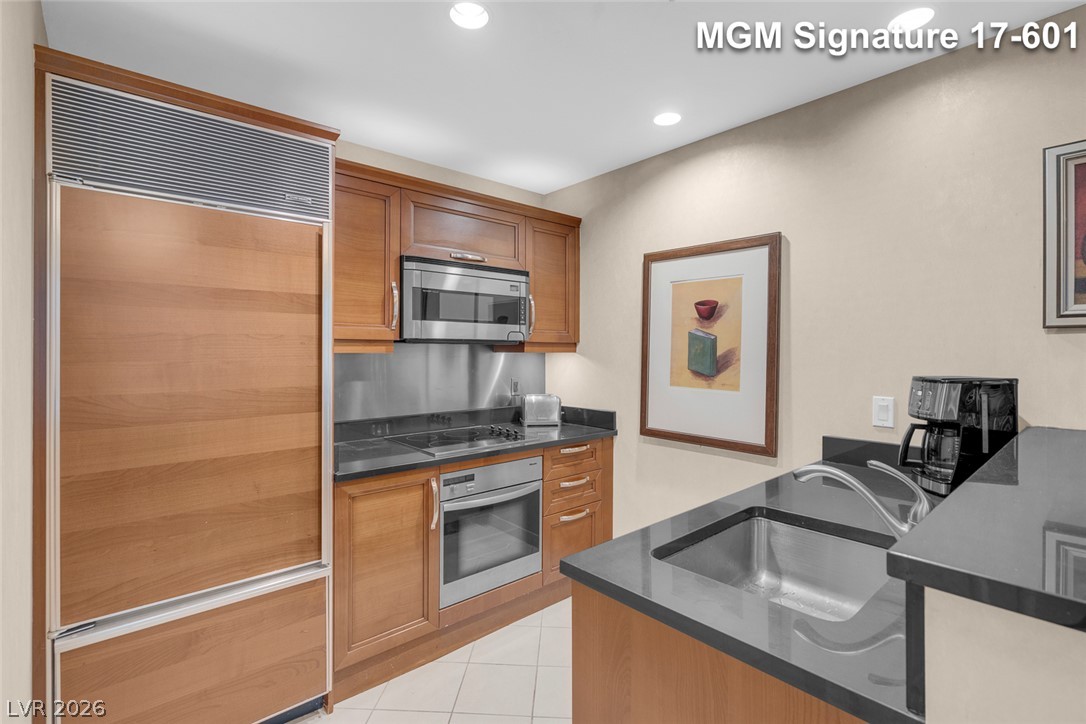 145 East Harmon Avenue 1701&1703 Property Photo 20