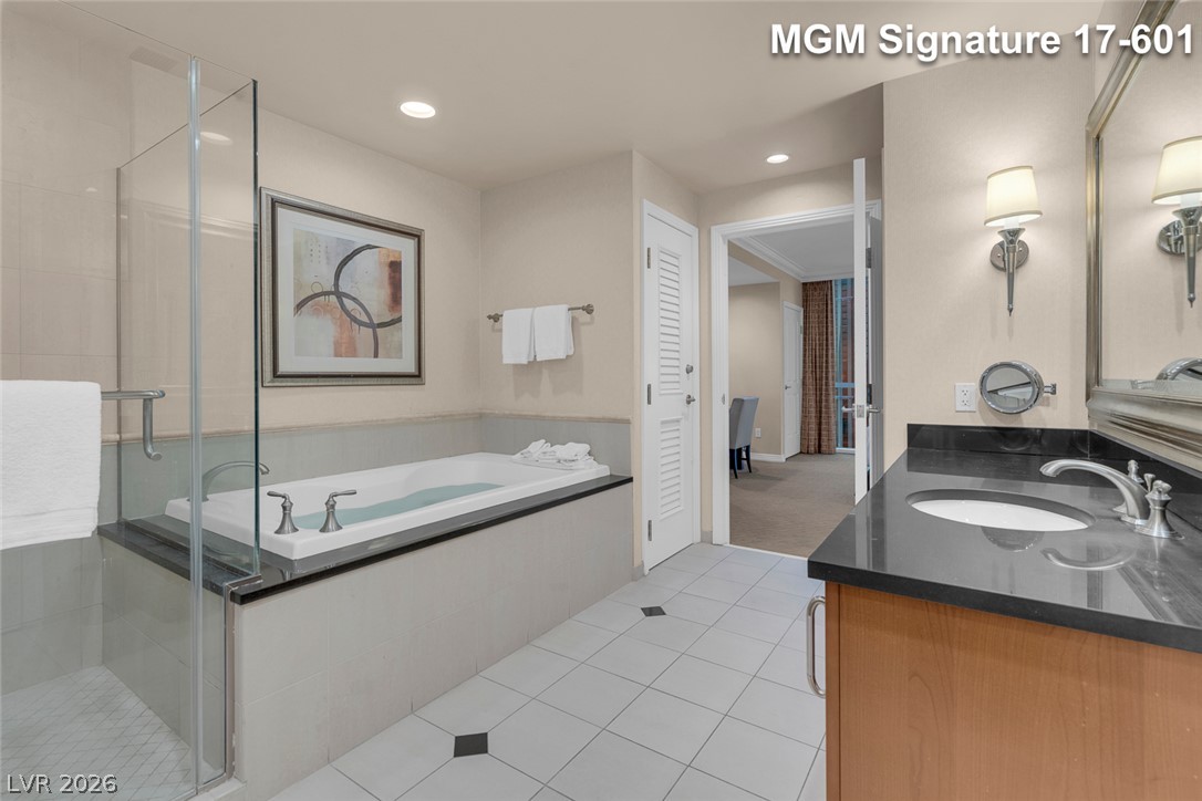 145 East Harmon Avenue 1701&1703 Property Photo 37