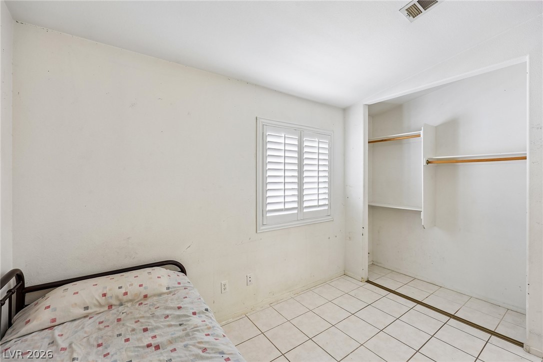 5804 Chisolm Trail Property Photo 9
