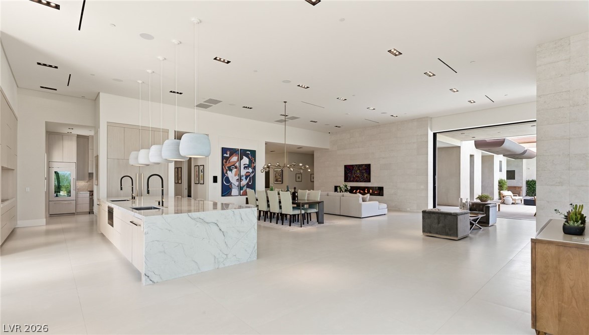63 Midnight Sky Drive Property Photo 3