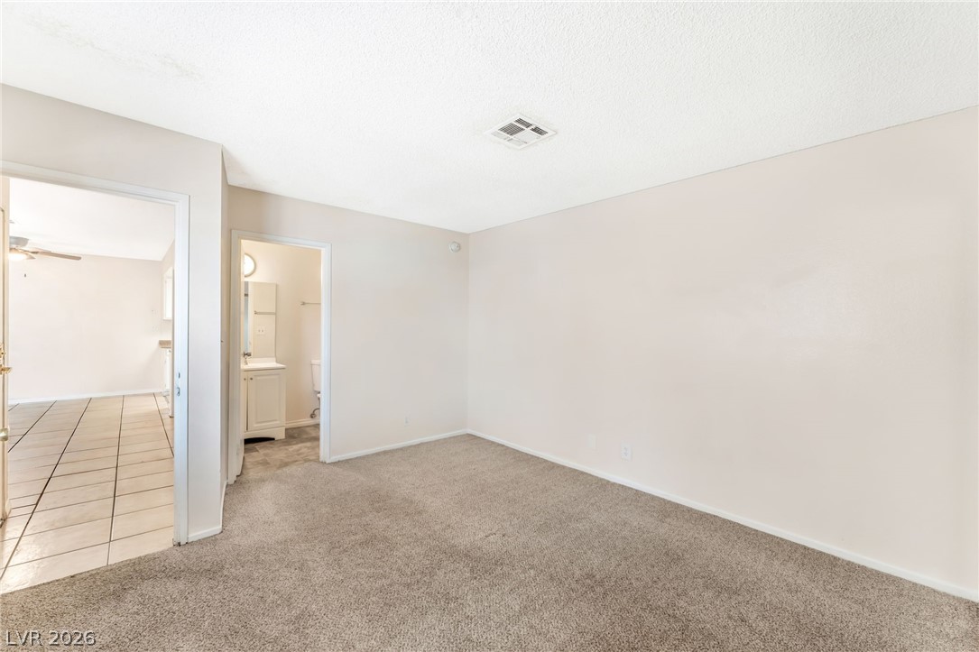 457 North Lamb Boulevard B Property Photo 12