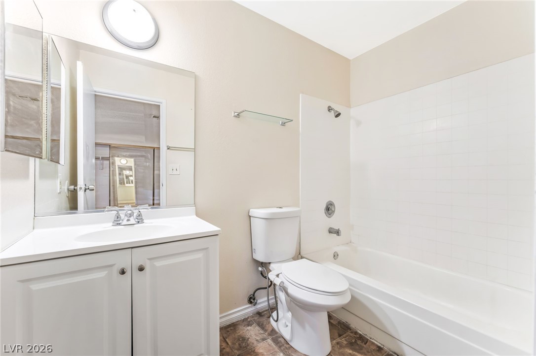 457 North Lamb Boulevard B Property Photo 14
