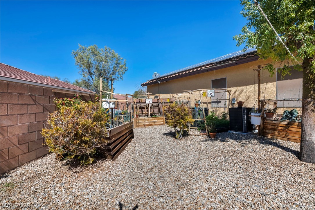 10372 Hawks Wing Street Property Photo 43